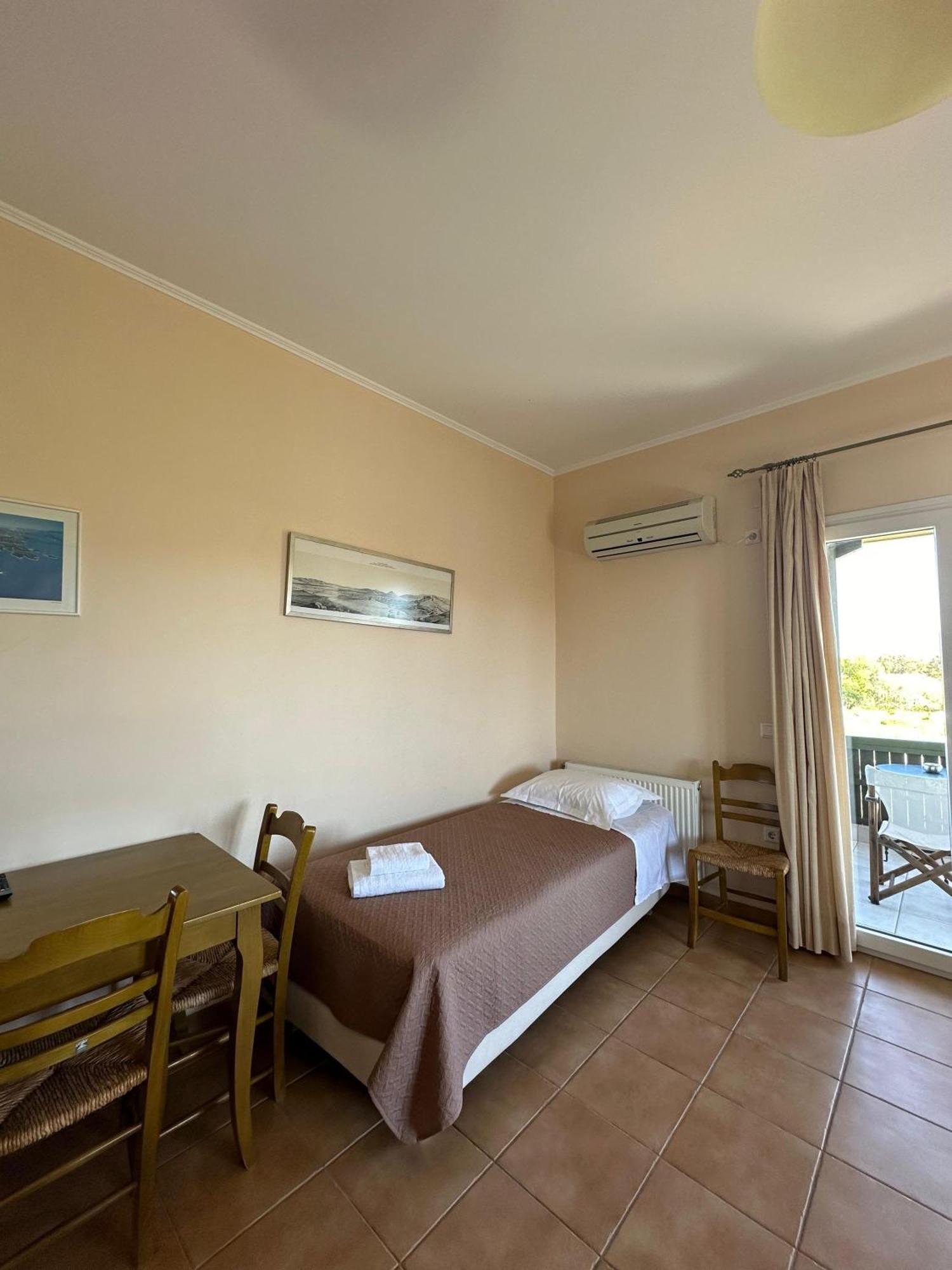 Porto Nirikos Lefkada - Private Parking Apartment Ngoại thất bức ảnh